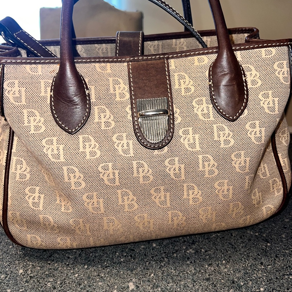 Dooney & Bourke Vintage Bag!